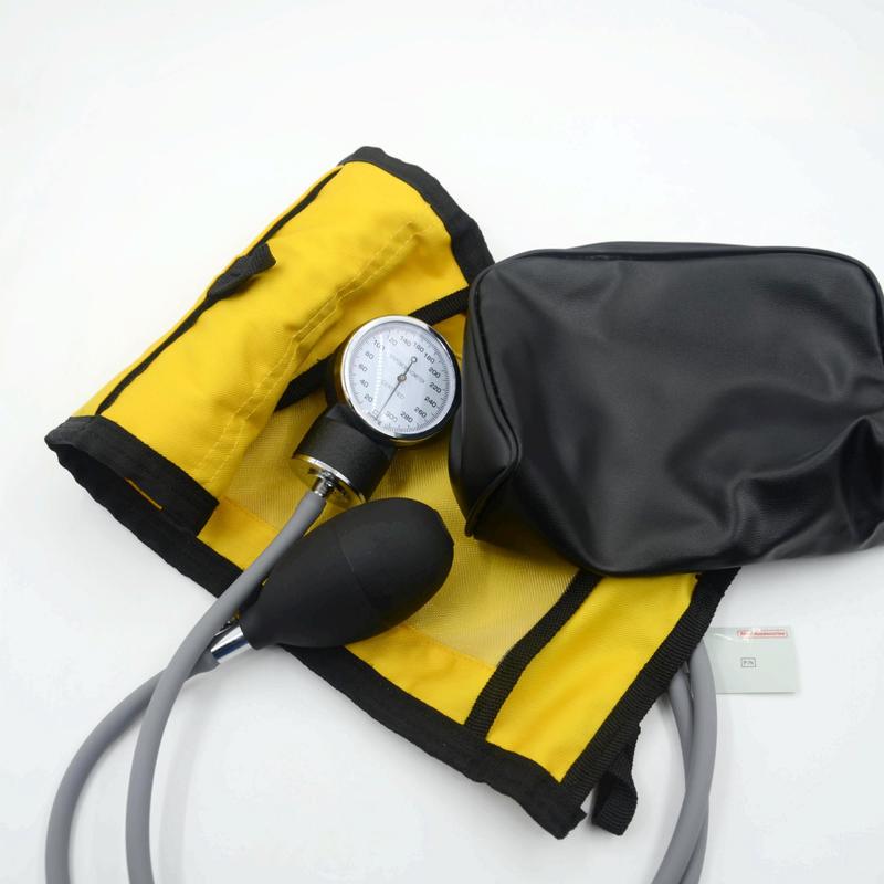 হাসপাতালের সরঞ্জাম টিপিইউ পুনরায় ব্যবহারযোগ্য ম্যানুয়াল চাপ ইনফিউশন ব্যাগ, অ্যানেরয়েড গেজ সহ চাপ ইনফিউশন ব্যাগ